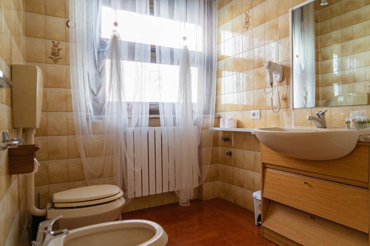 Bed & Bike Ferrara Bed & Breakfast Exterior photo