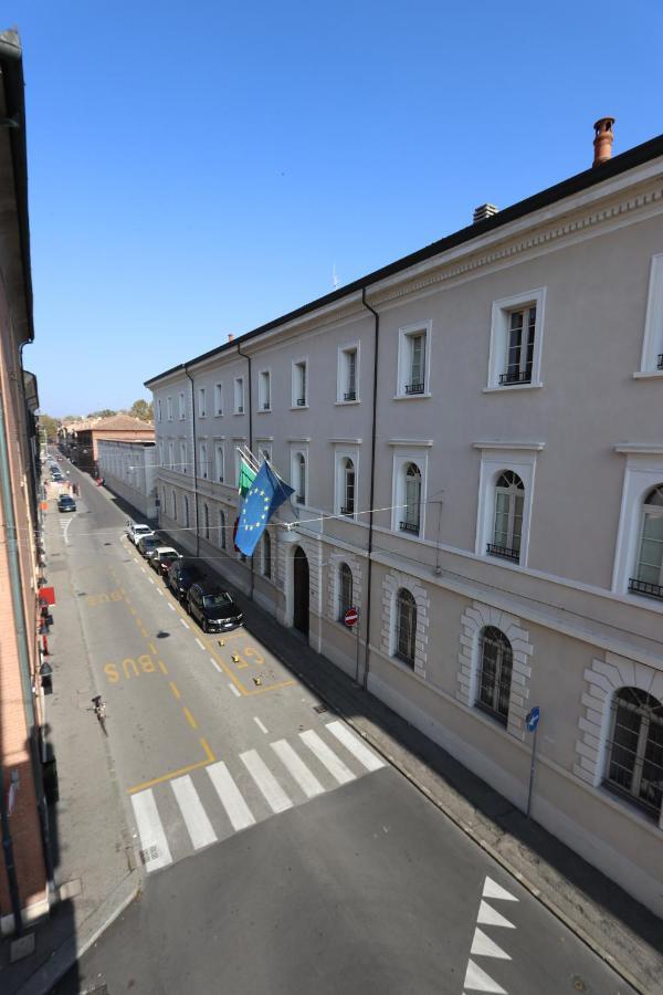 Bed & Bike Ferrara Bed & Breakfast Exterior photo